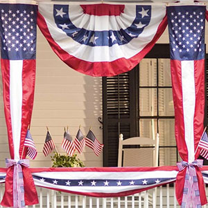 Bunting full fans and pull downs displayed at The Wyllie Mansion.