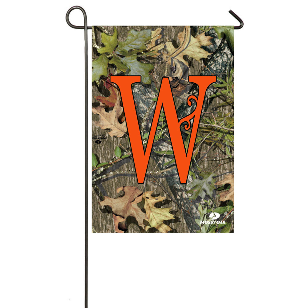 mossy oak w monogram